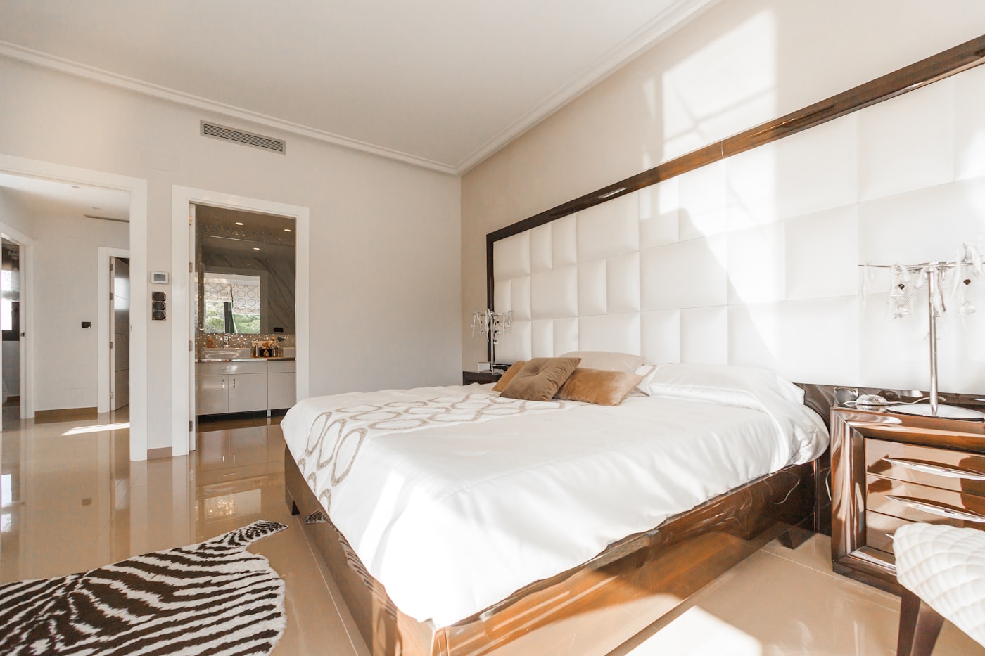 Knowledge Park Apartments balcony and natural light